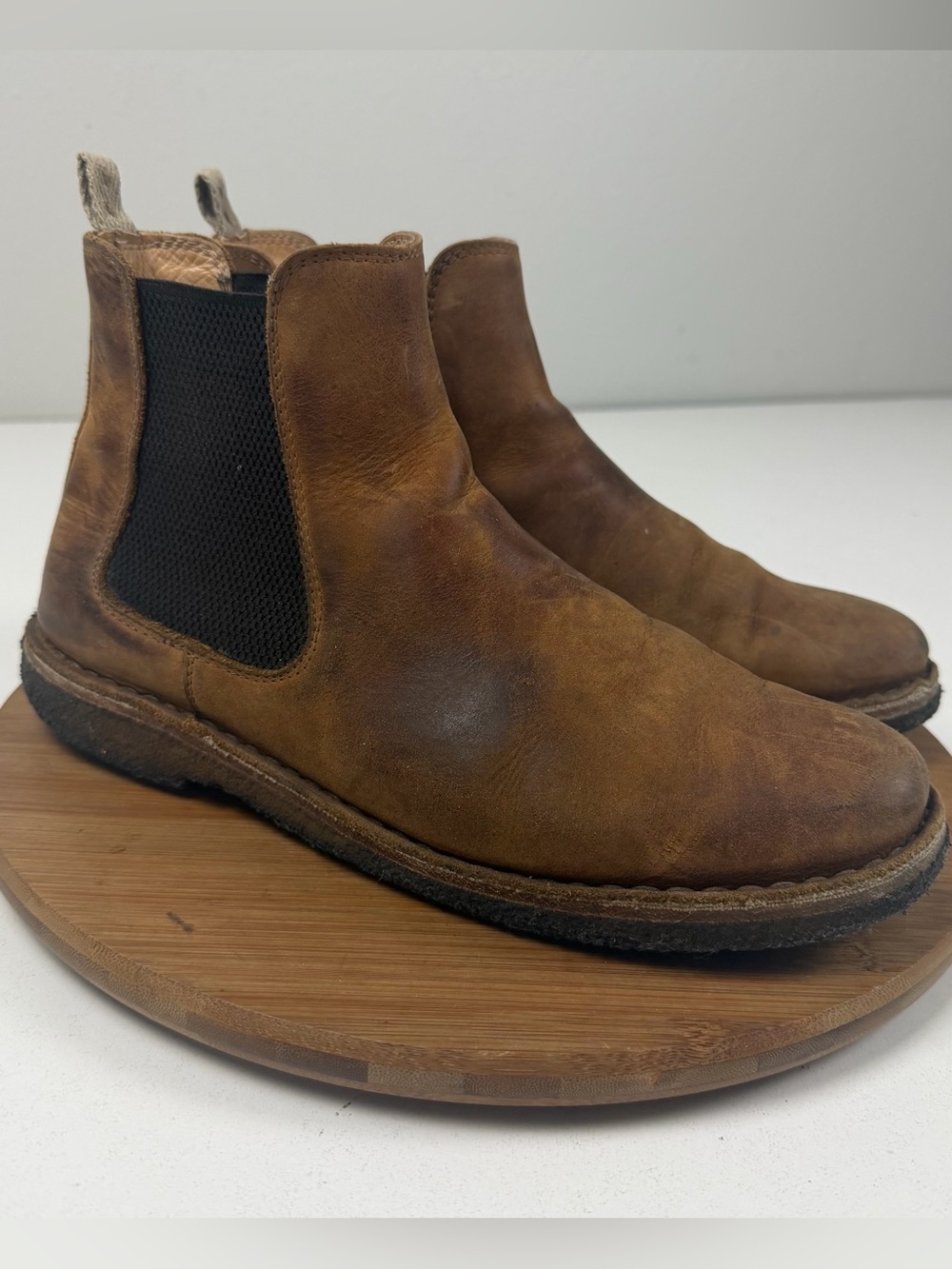 AstorFlex Men's Brown Leather Chelsea Boots